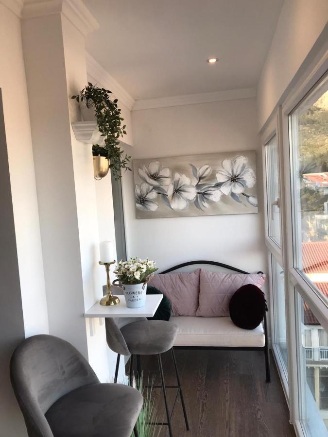 Summer Fantasy Apartment Makarska Exterior foto